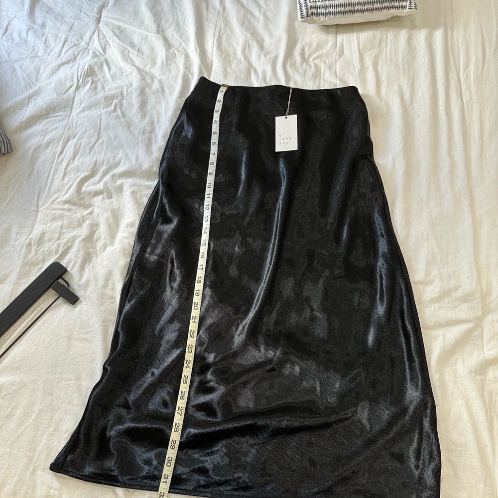 A New Day Black Shine Midi Skirt - Picture 4 of 8